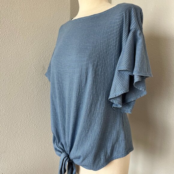 Never worn Max Studio flutter sleeve top - Picture 3 of 4